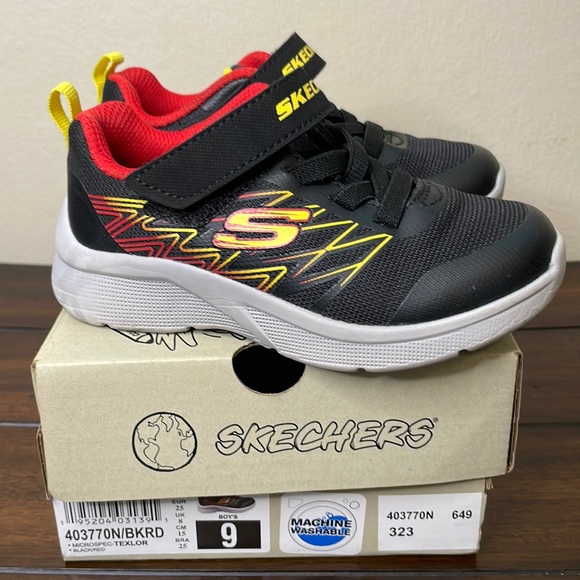 Skechers Other - Skechers size 9. Never worn.